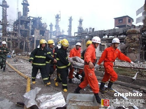 �������ݻ�������ը�����16��60��